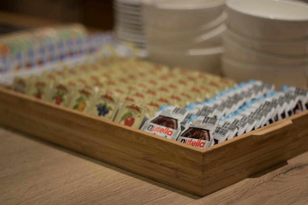斯塔杰特酒店 弗拉绍 外观 照片