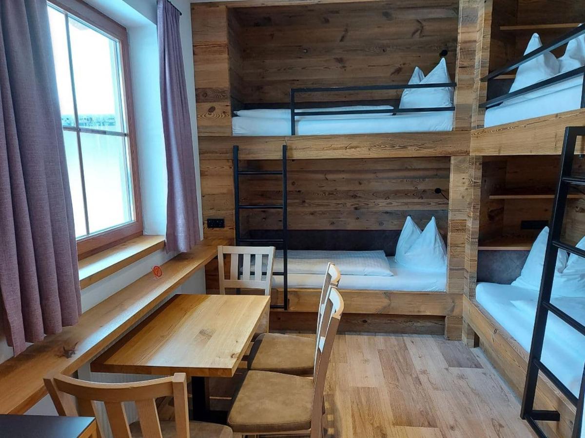 斯塔杰特酒店 弗拉绍 外观 照片